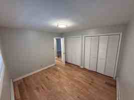 featured image of 1405 W Sherwin Ave