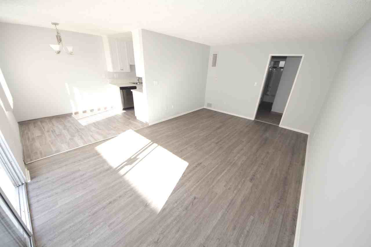 Mitchell Arms Apts. - Photo 2 of 23
