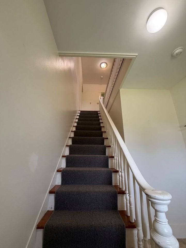 113 Lyme Rd - Photo 6 of 21
