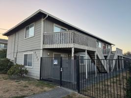 featured image of 2323 3rd St