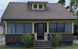 featured image of 180 S Edwards Ave