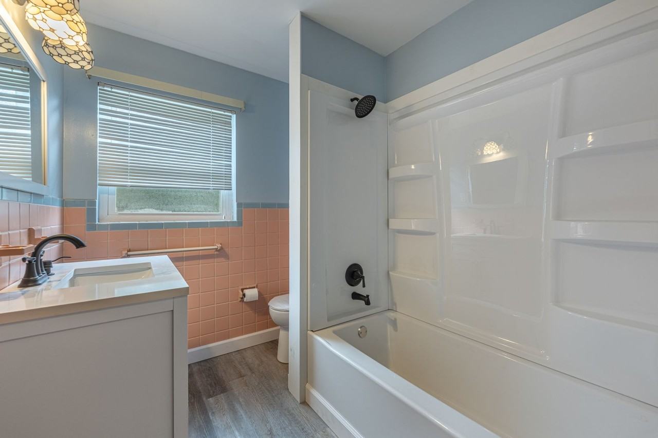 1822 W Schantz Ave #1822 - Photo 5 of 28