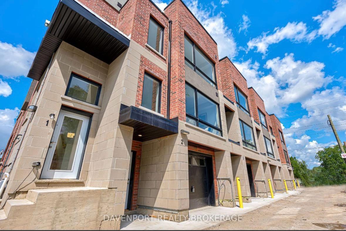 183 Victoria Street North #4 - Photo 4 of 20