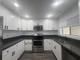1518 E 3rd St. in Long Beach - Photo 1 of 1