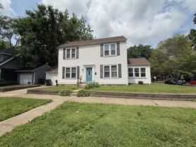 415 N Cooper St - Photo 1 of 1