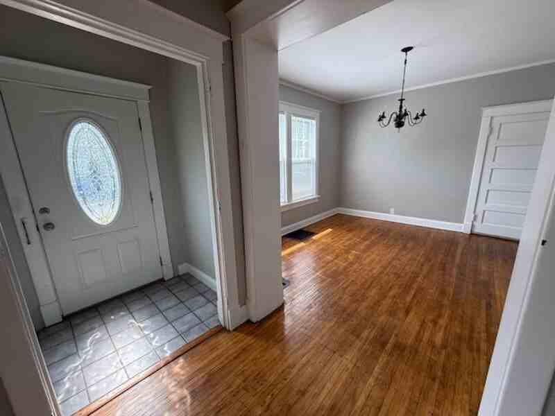 415 N Cooper St - Photo 2 of 15