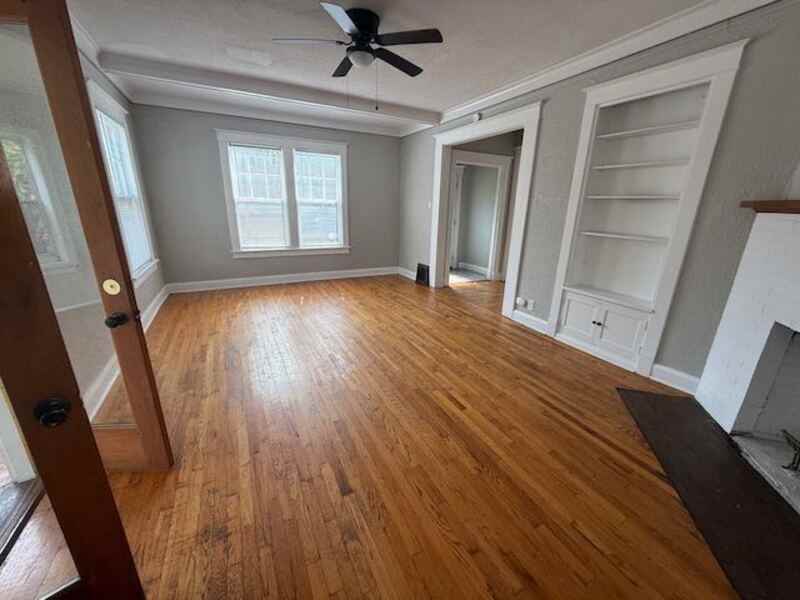 415 N Cooper St - Photo 3 of 15