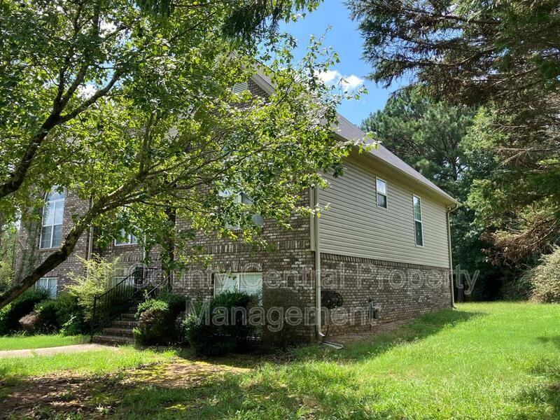 710 Small Lake Rd - Photo 2 of 15