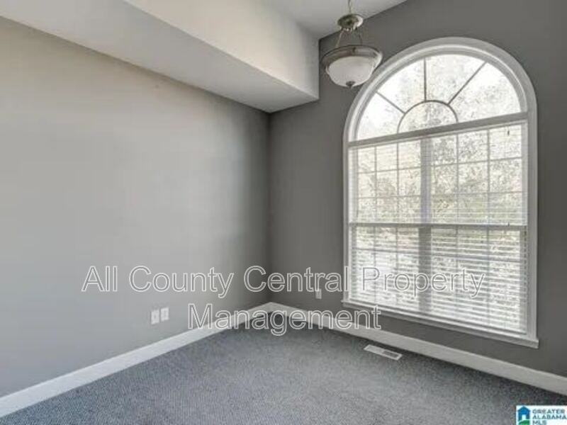710 Small Lake Rd - Photo 6 of 15