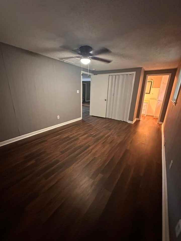 821 Desoto Pl - Photo 6 of 23