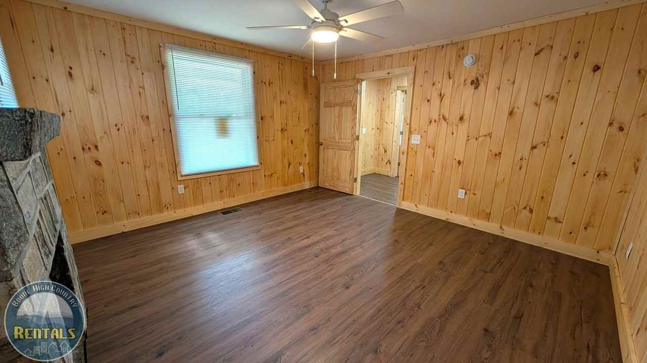 1776 Us Highway 421 N - Photo 7 of 23