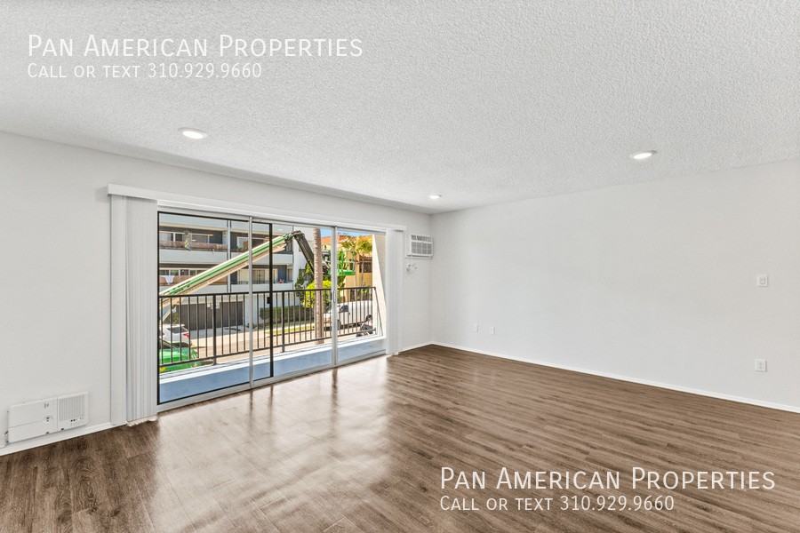 206 Euclid - Photo 6 of 15