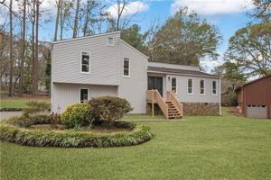featured image of 2532 Hidden Hills Dr