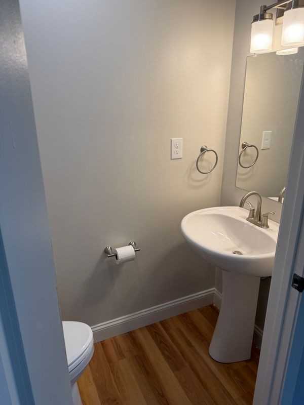 327 Main St ##A - Photo 6 of 10