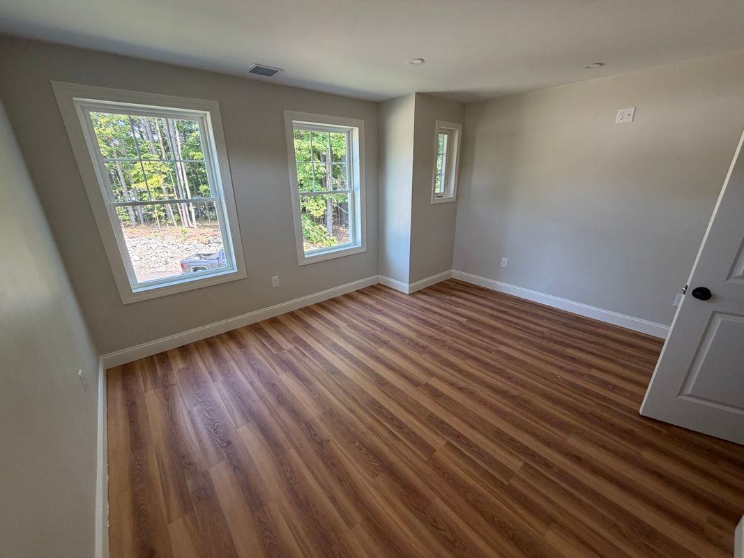 327 Main St ##A - Photo 7 of 10