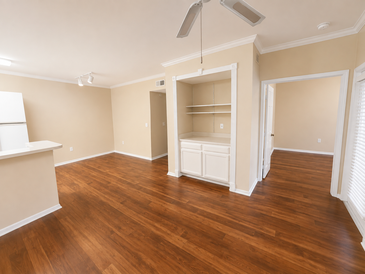 2532 Robert Trent Jones Dr - Photo 4 of 18