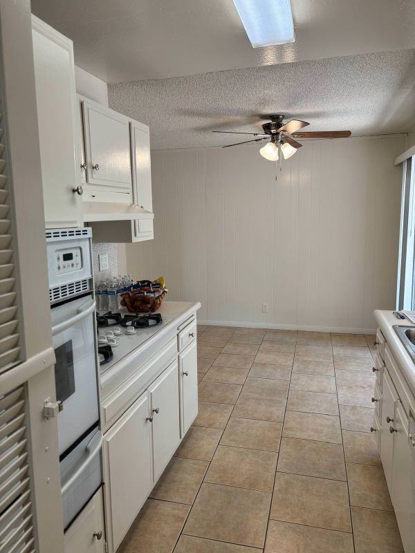 16578 Montego Way - Photo 2 of 25