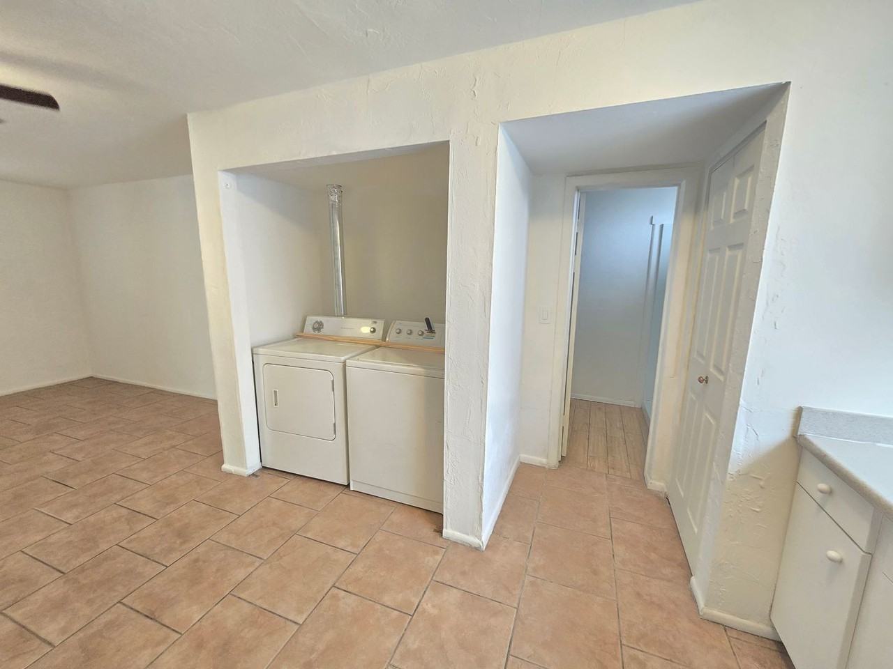 436 E 9th Ave #B1 - Photo 4 of 8