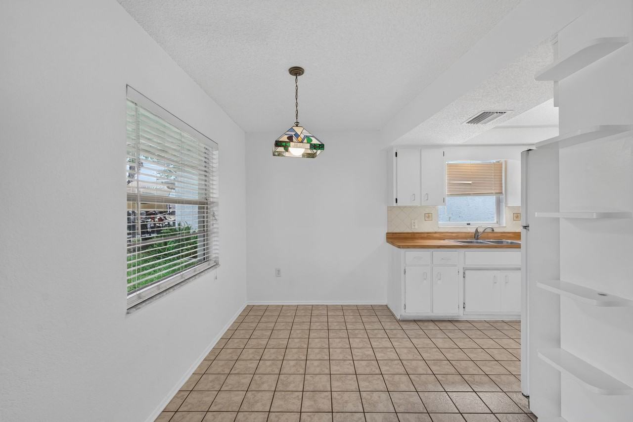 6243 Florida Ave - Photo 5 of 18