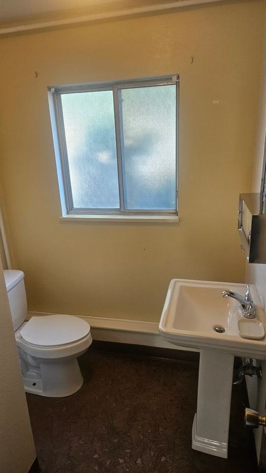 2601 Meadowlark Ave - Photo 6 of 20