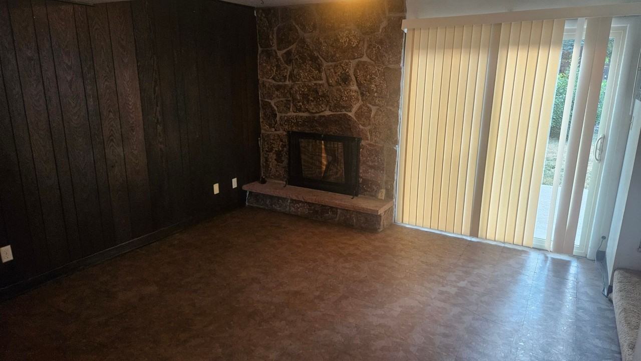 2601 Meadowlark Ave - Photo 7 of 20