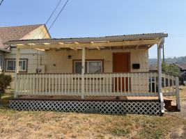 featured image of 653 Se Parrott St