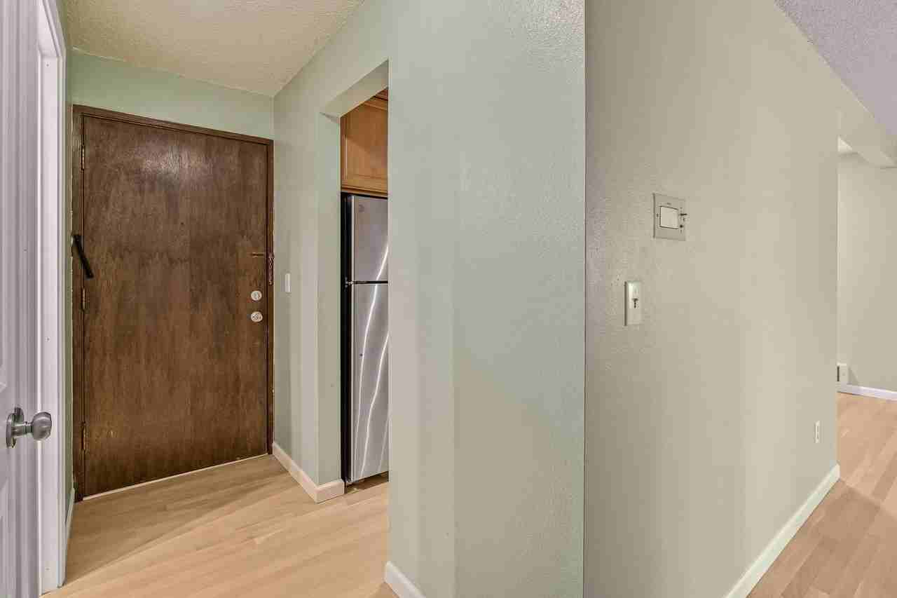 6110 24th Ave Nw #104 - Photo 4 of 28