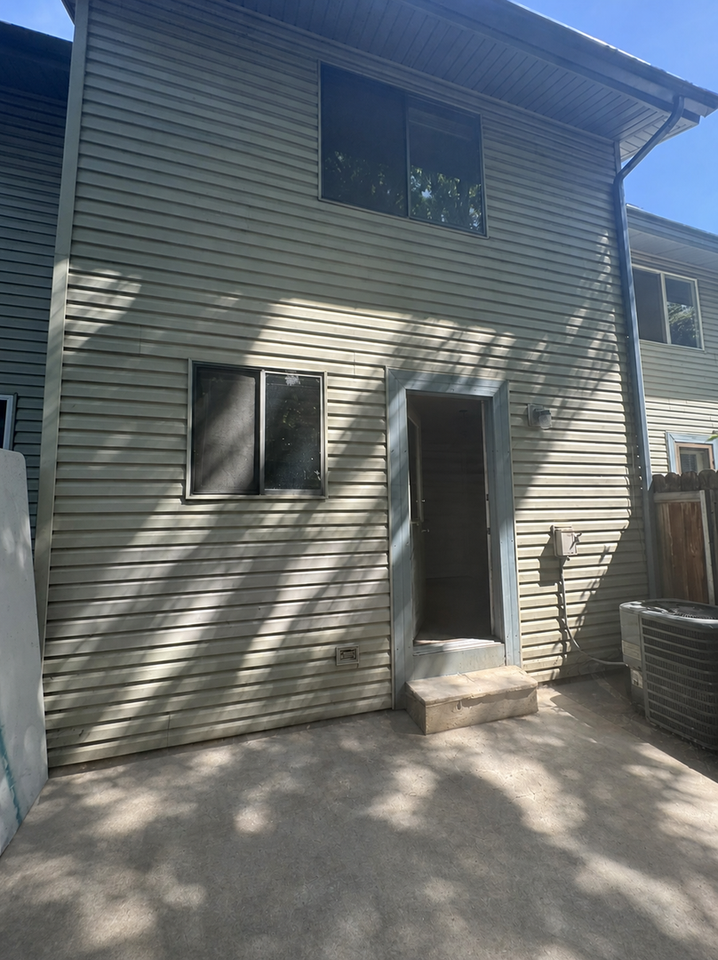 8331 W Rifleman St - Photo 2 of 8