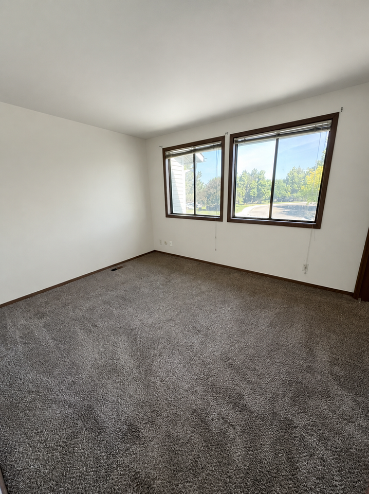 8331 W Rifleman St - Photo 3 of 8