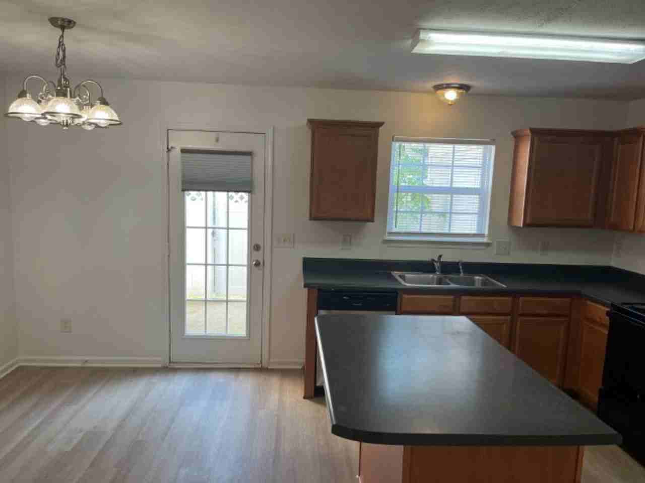 1742 Red Jacket Dr - Photo 6 of 12