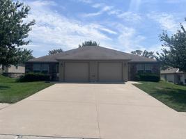 featured image of 108 Se Rose Garden Ln
