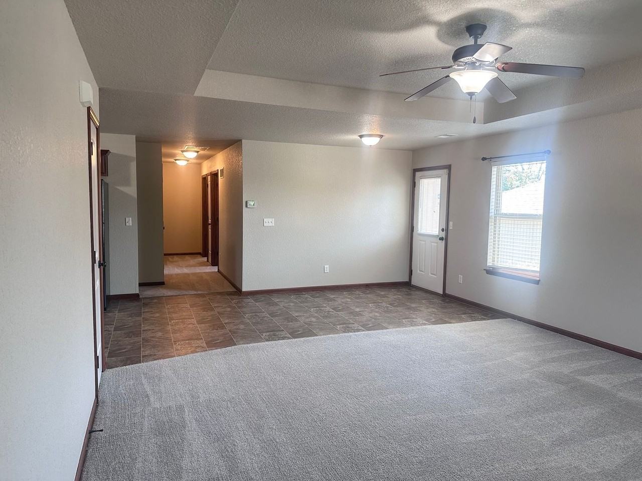 108 Se Rose Garden Ln - Photo 4 of 14