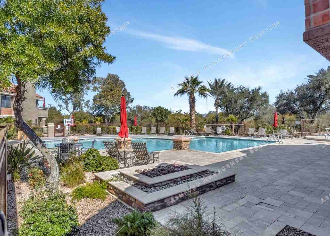 5122 E Shea Blvd - Photo 2 of 46