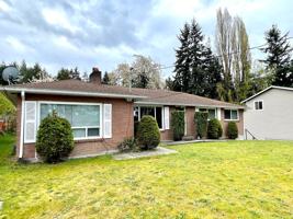 featured image of 3613 Grandview Dr W