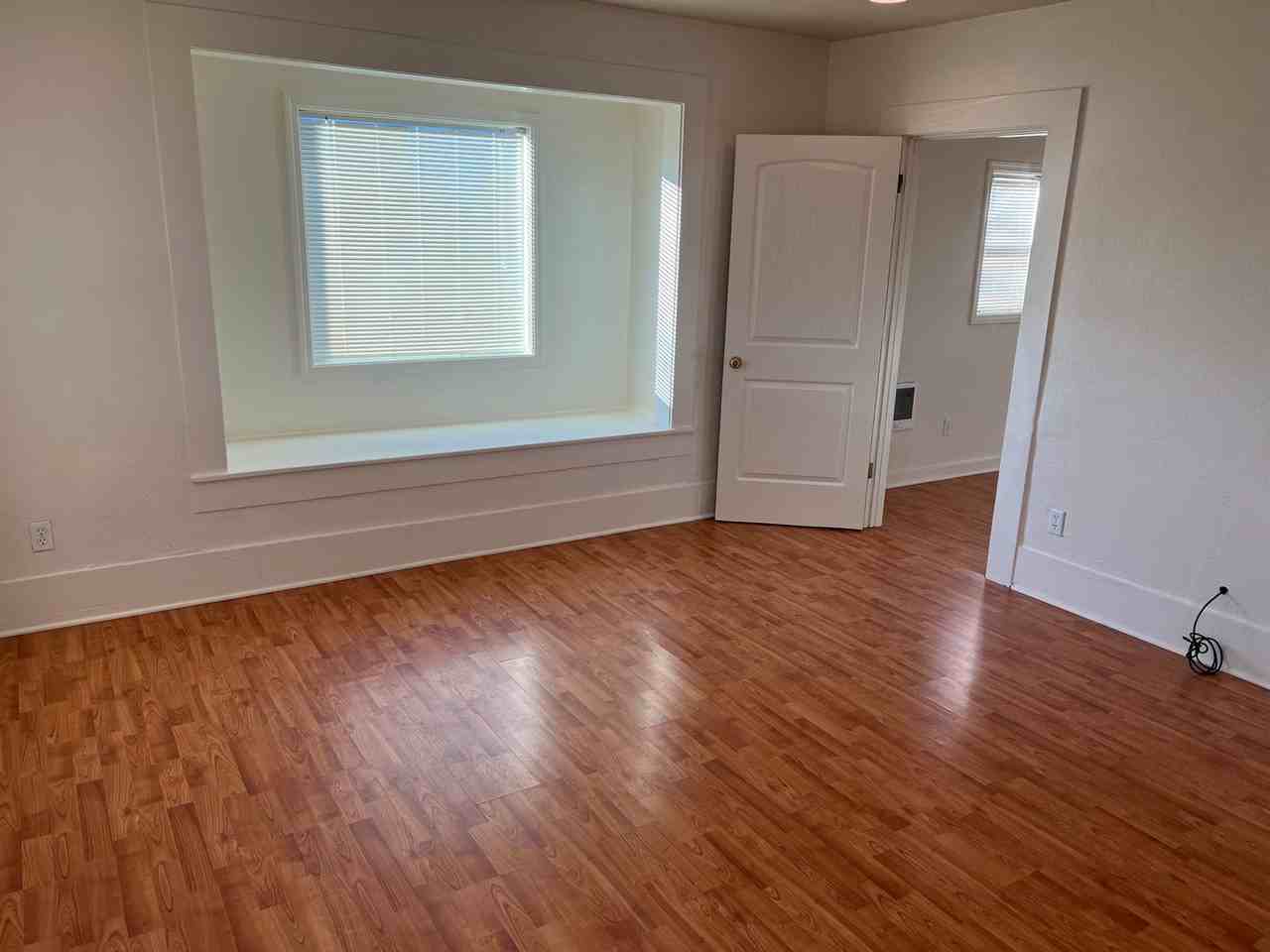 1853 Garden Ave - Photo 5 of 47