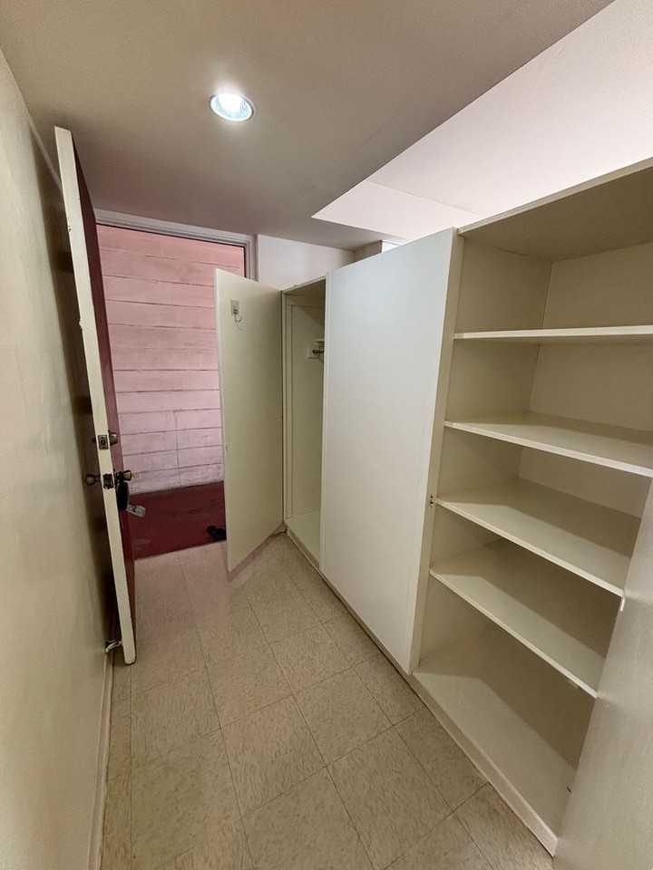 810 University Ave #203 - Photo 2 of 13