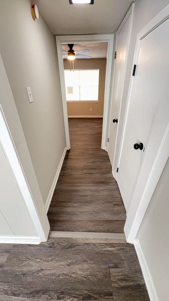 3134 Monterrey Sq - Photo 6 of 42