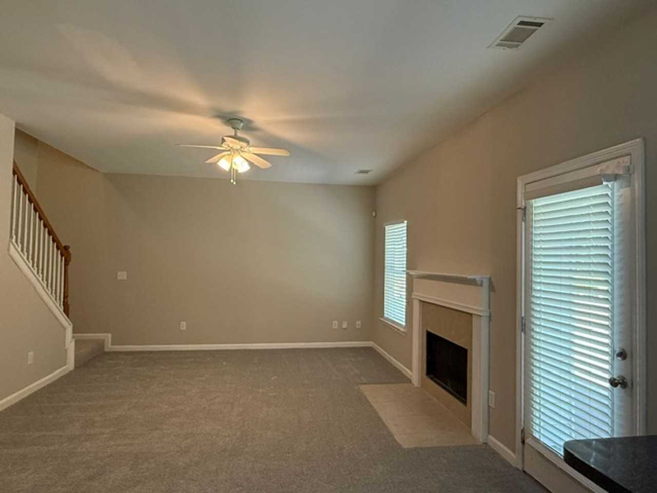 19 Black Diamond Dr - Photo 4 of 16