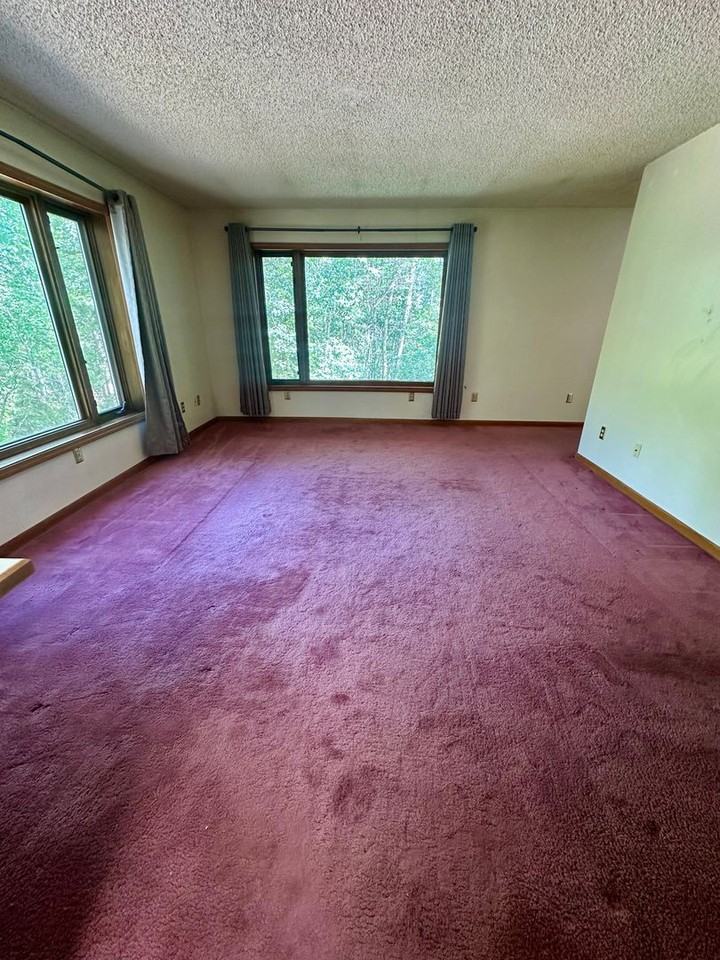 1501 Husky Way - Photo 3 of 14