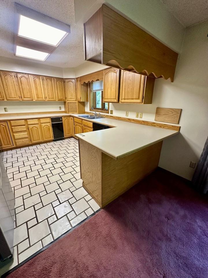 1501 Husky Way - Photo 4 of 14