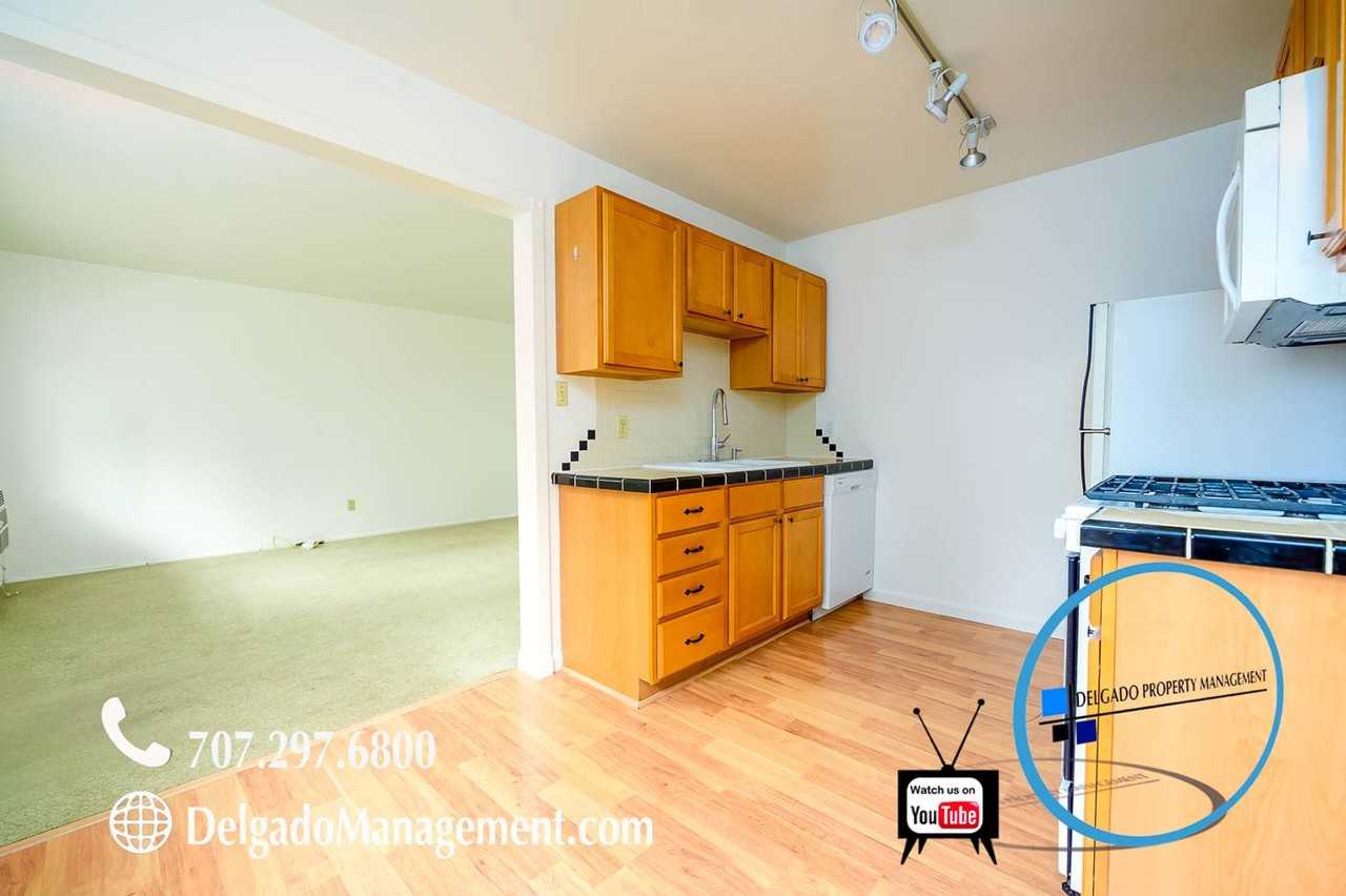 373 W J St #1 - Photo 6 of 26