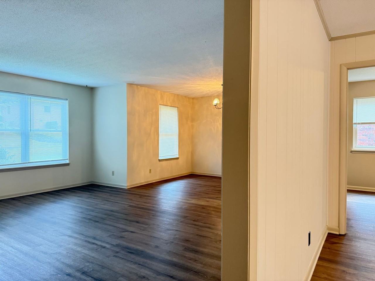 4612 N Cypress St - Photo 5 of 26