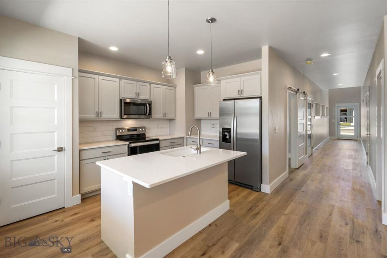 355 Meriwether Ave - Photo 2 of 21
