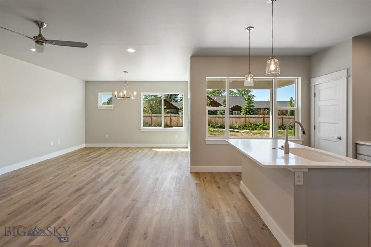355 Meriwether Ave - Photo 3 of 21