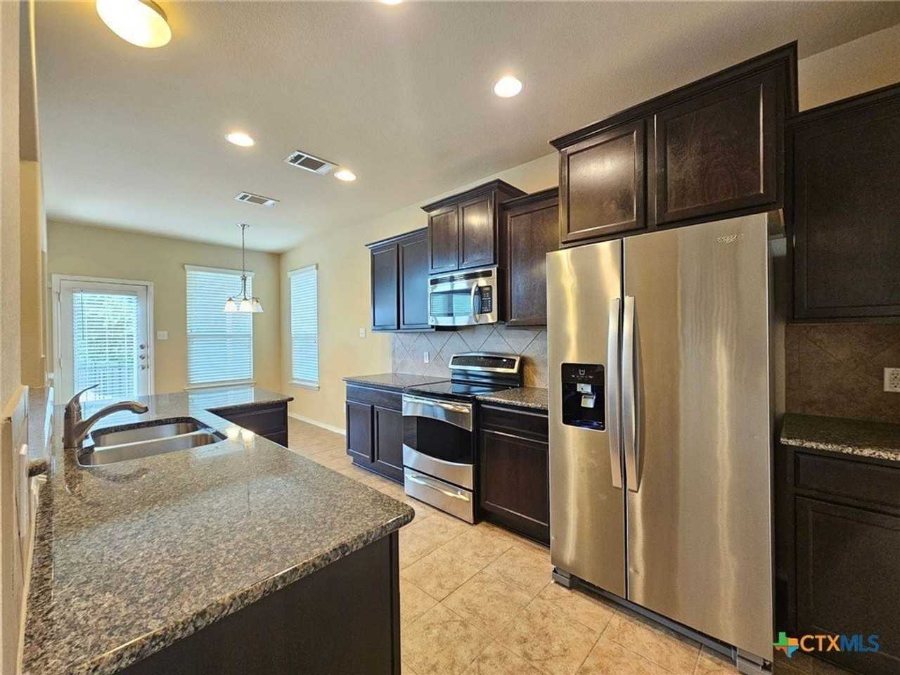 7112 Cokui Dr - Photo 6 of 25