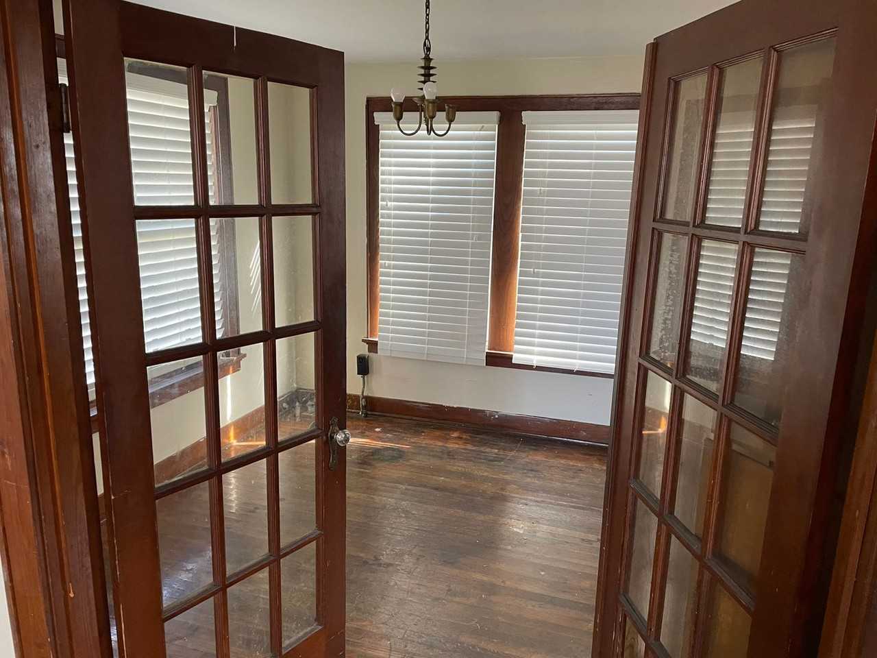 2727 Judson St - Photo 5 of 12