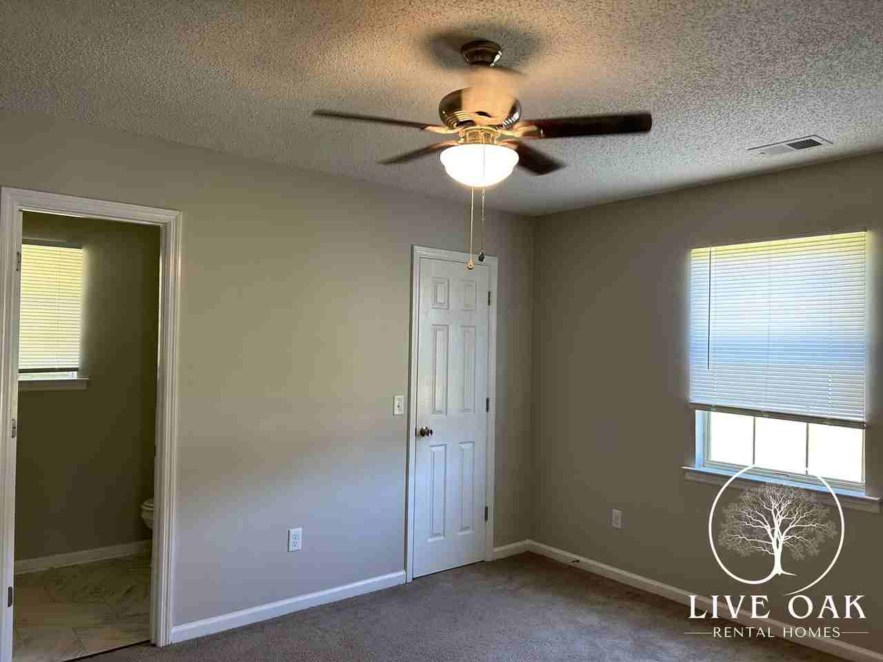 531 Jefferson Cir Se - Photo 5 of 10