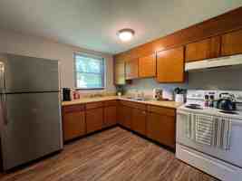 featured image of Avonlea Park Ct