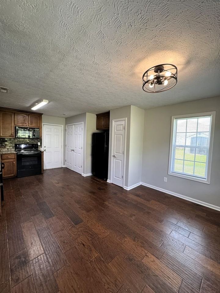 18304 Upland Trl - Photo 7 of 22