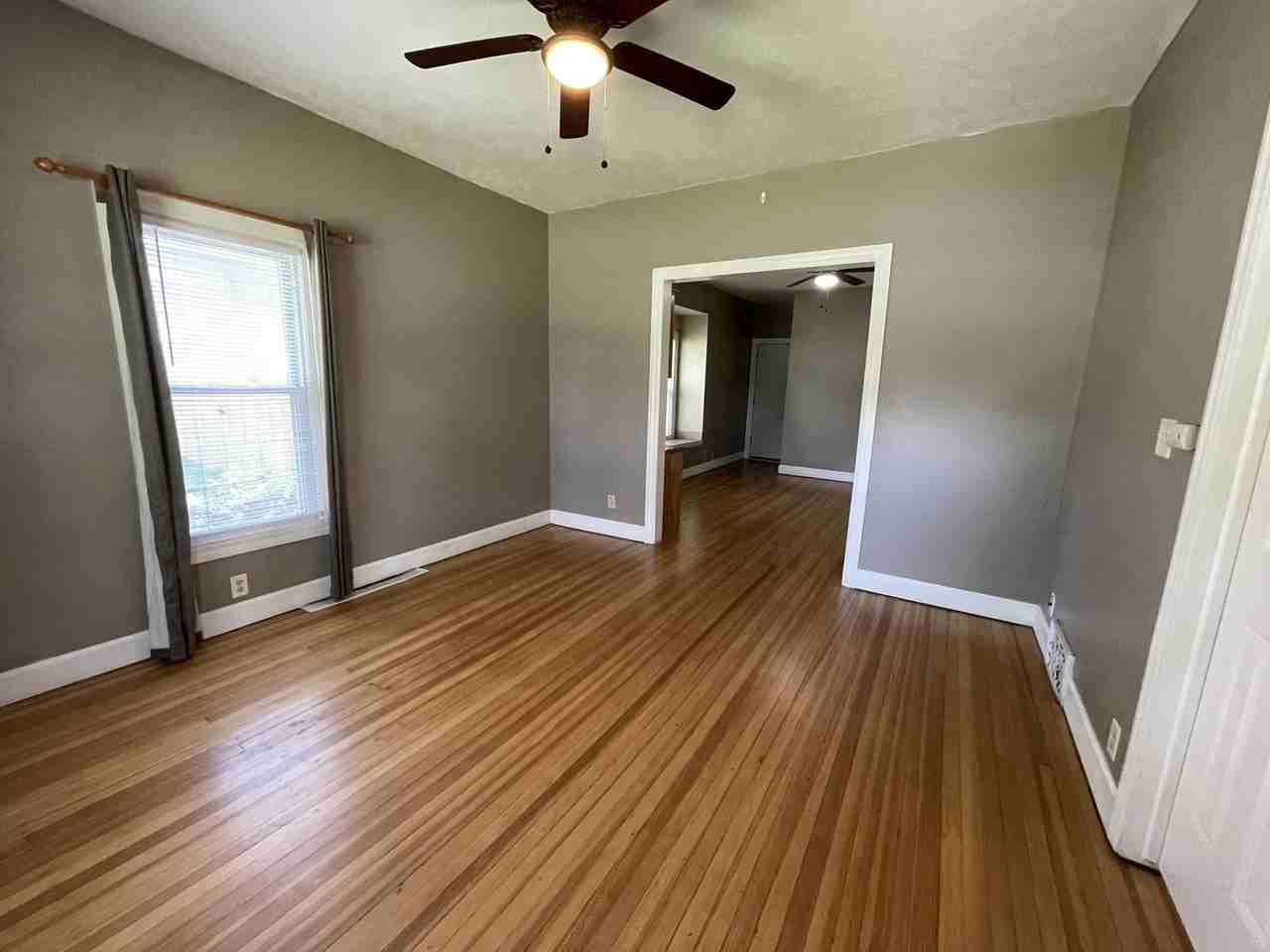 6343 Bedford Ave - Photo 2 of 9
